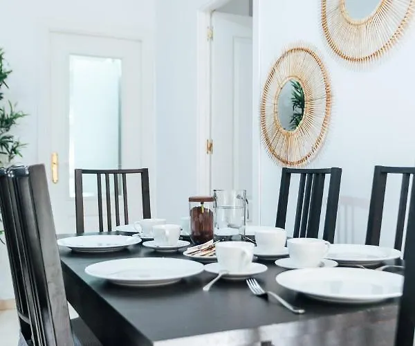 Alohamundi Sauceda Apartment Seville